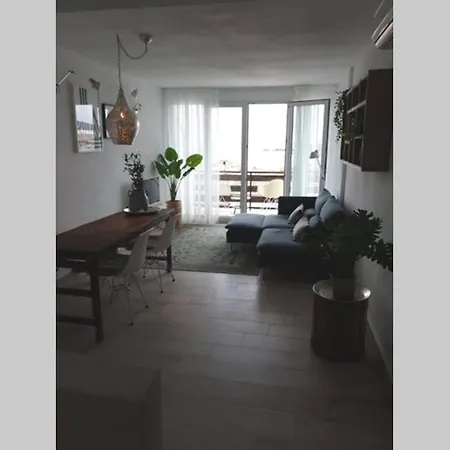 Luxury 50m From Arenal Sandy Apartment