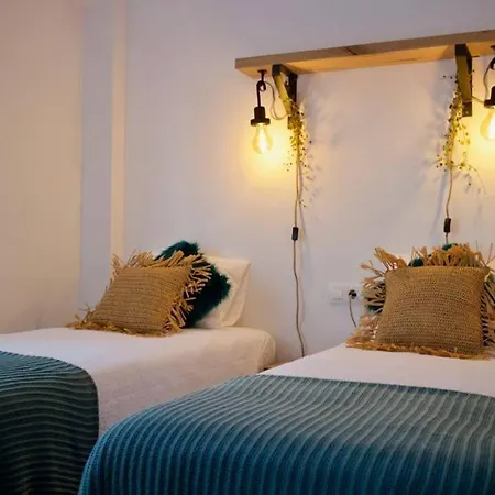 Luxury 50m From Arenal Sandy Apartment